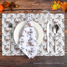 Anneau de serviette de support de table brodé de lin floral d&#39;automne